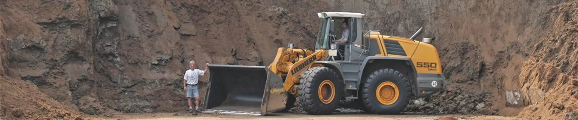 Rohstoffe-Radlader-Tonhgrube DSC_0061-Ausschnitt-0-523-3008-644